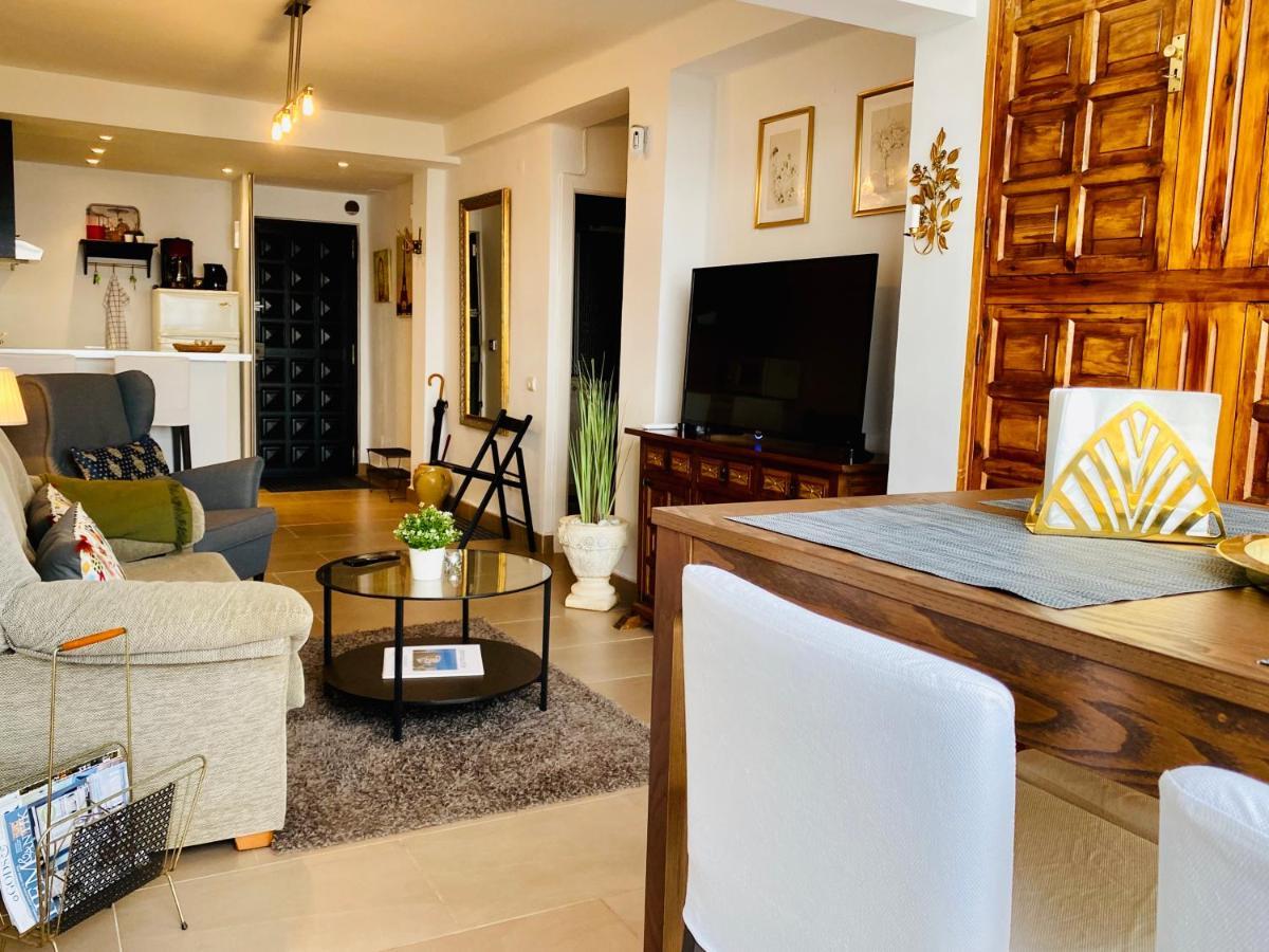 Vacker Lagenhet Med Unik Havsutsikt Apartment Torrox Ngoại thất bức ảnh
