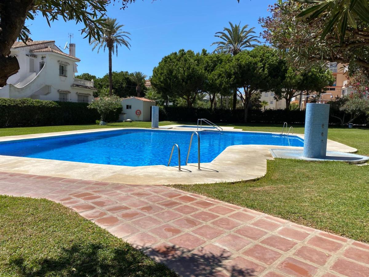 Vacker Lagenhet Med Unik Havsutsikt Apartment Torrox Ngoại thất bức ảnh